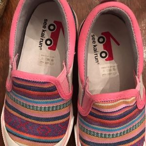 See Kai Run Flat slip on Sneakers